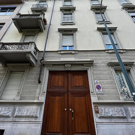 Elegante E Accogliente Appartamento A Torino Exterior photo
